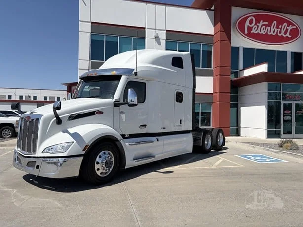 2024 Peterbilt 579