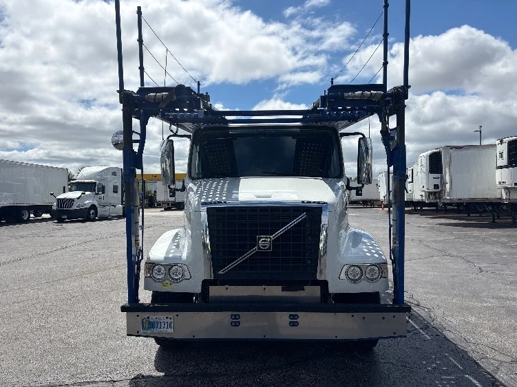 2020 Volvo in Sturtevant, WI — photo 2