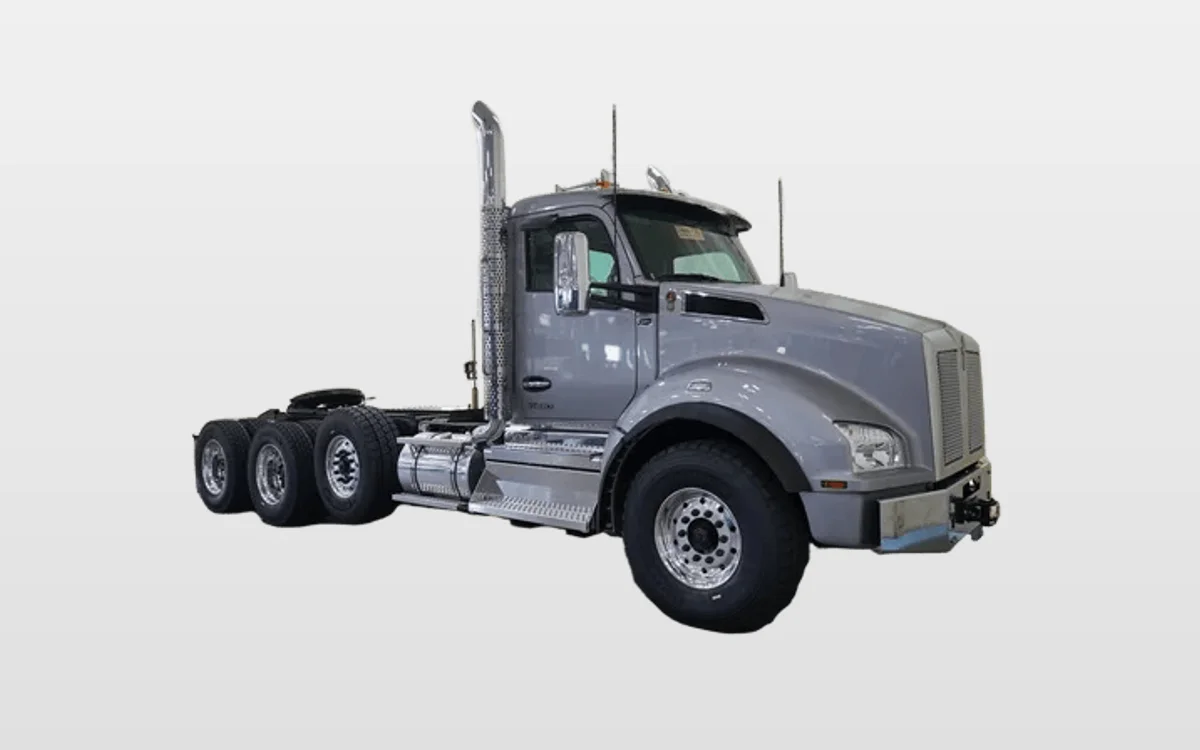 2027 Kenworth T880 - image 1
