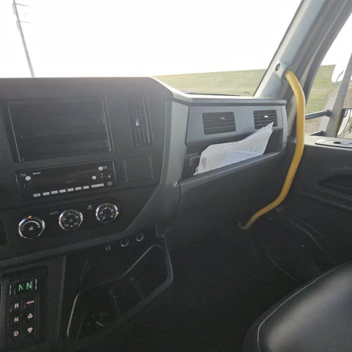 2026 Peterbilt 548 - image 31