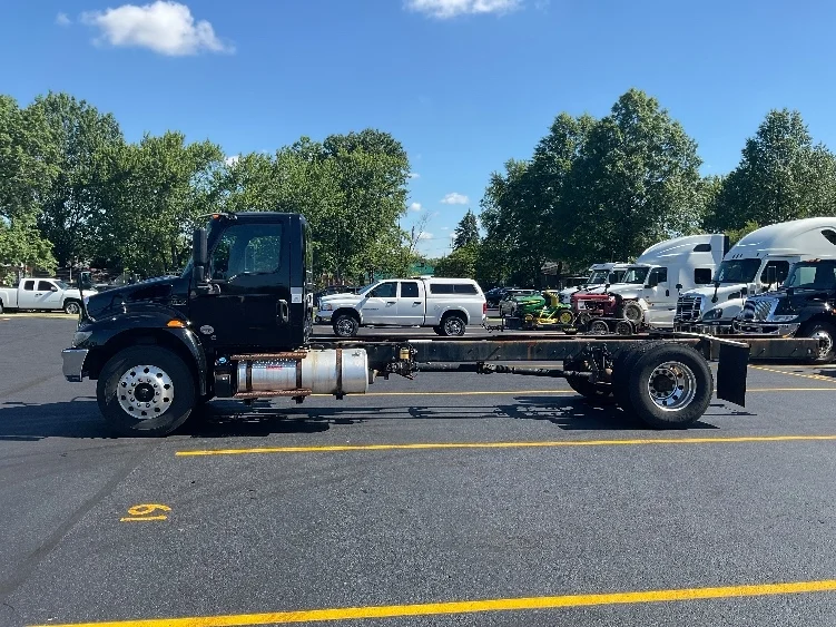 2020 International MV in Akron, OH — photo 4