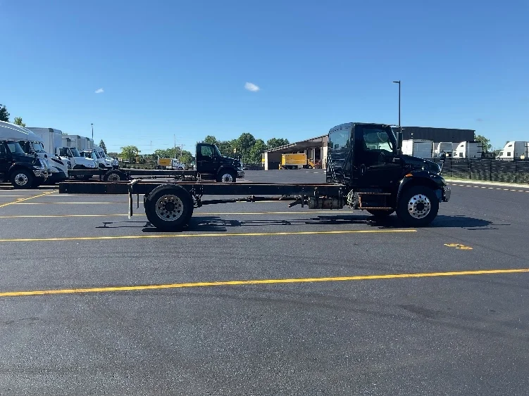 2020 International MV in Akron, OH — photo 8