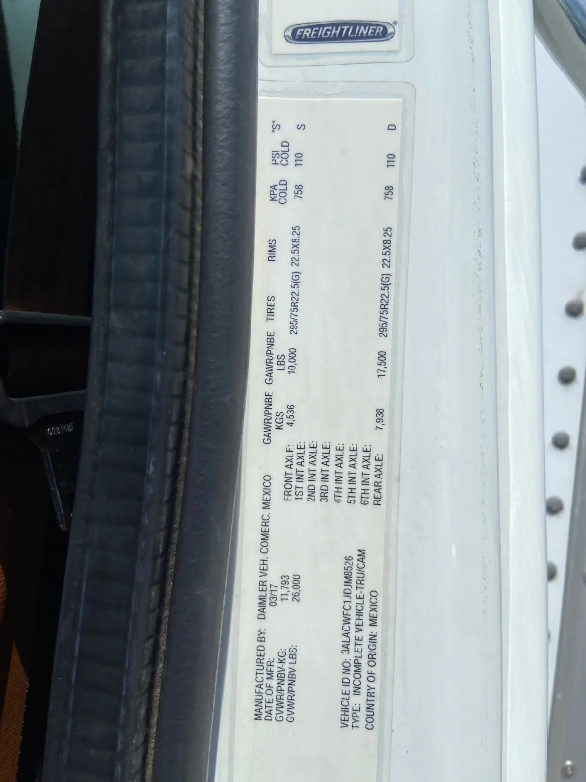 2018 Freightliner M2 106 in San Diego, CA — photo 10
