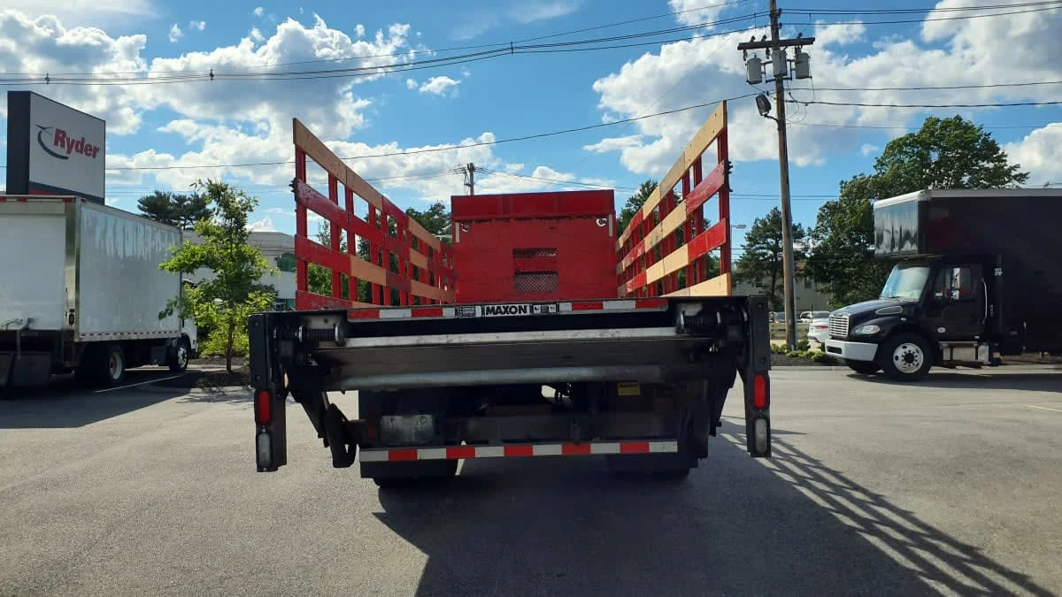 2019 Freightliner M2 106 in Norwood, MA — photo 5