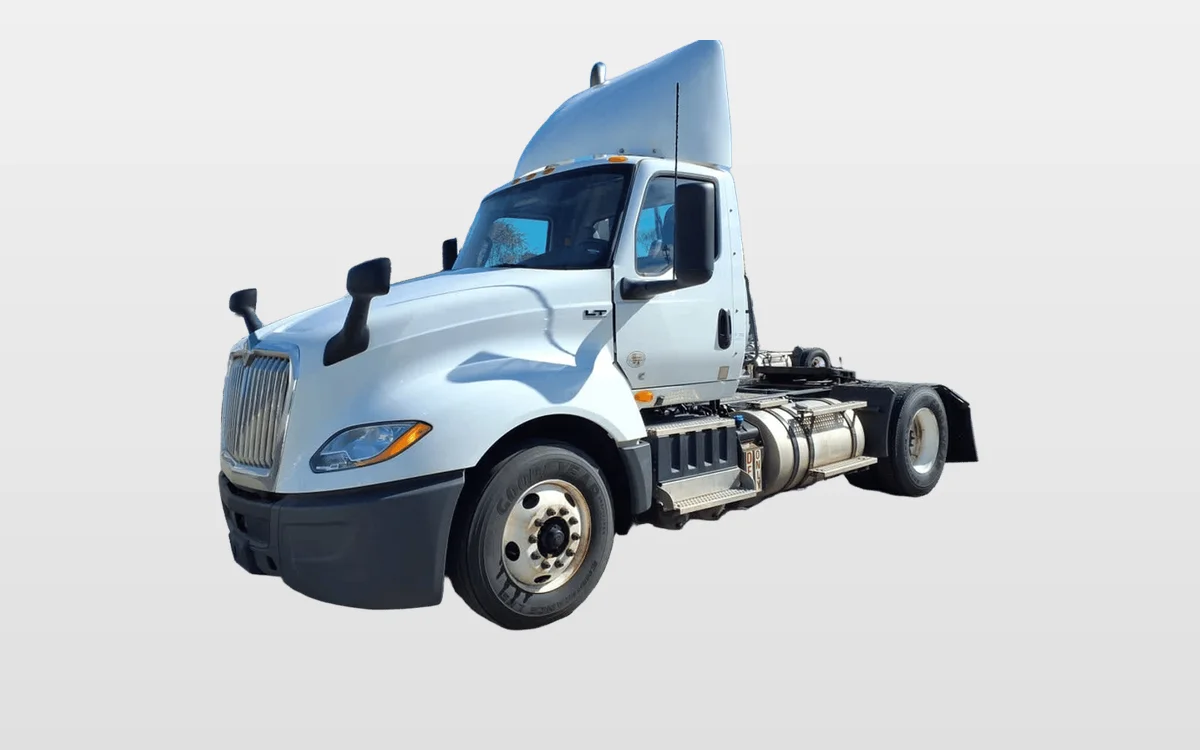 2021 International - image 1