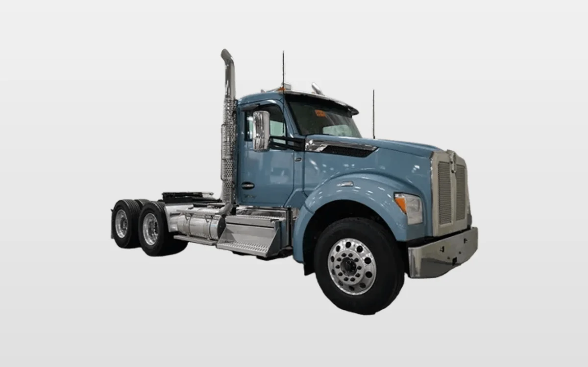 2027 Kenworth - image 1
