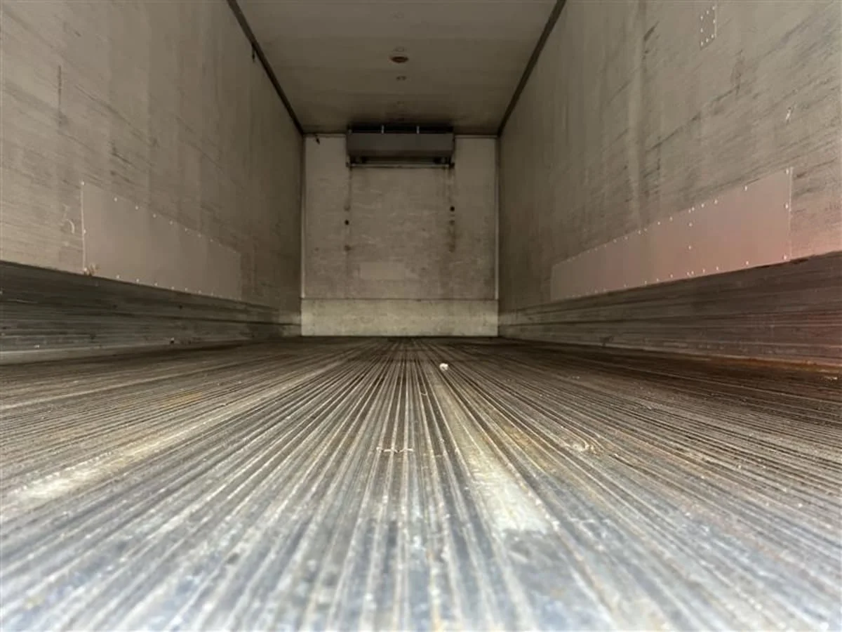 2018 Freightliner M2 106 - image 9