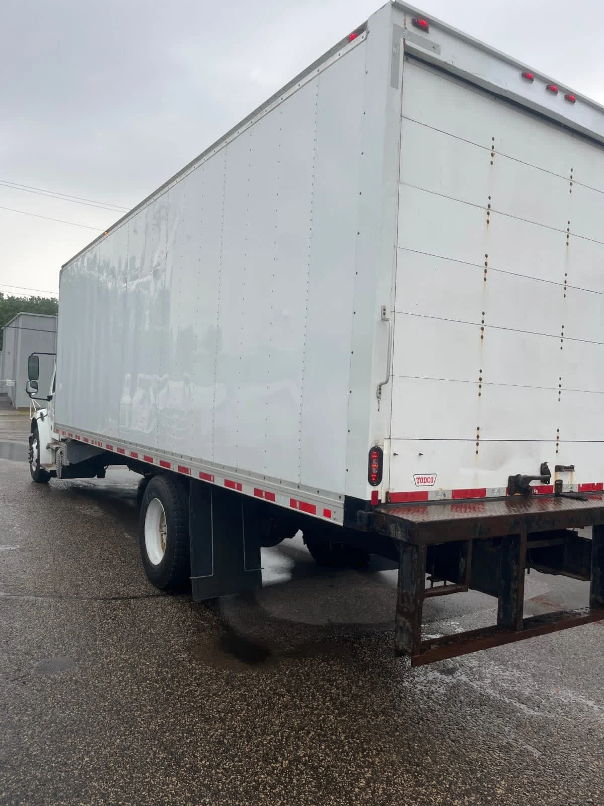 2020 Freightliner M2 106 in Minneapolis, MN — photo 6