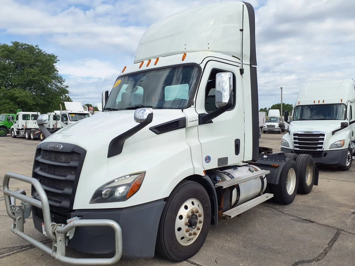 2020 Freightliner Cascadia