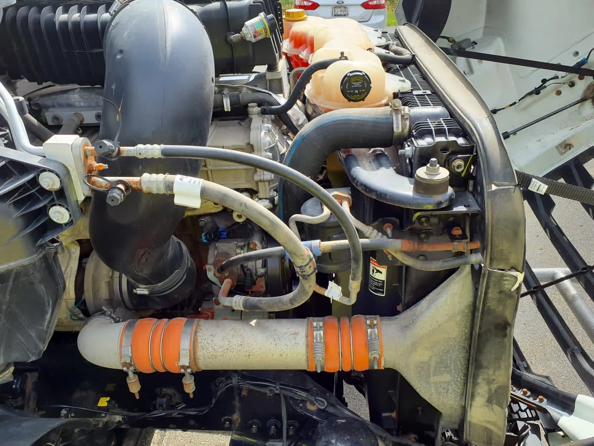 2020 Freightliner Cascadia in Oak Creek, WI — photo 11