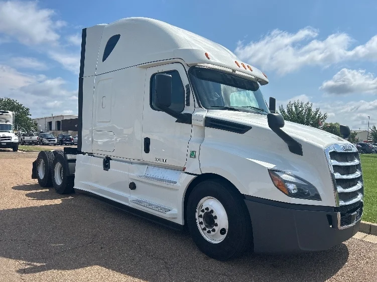 2020 Freightliner Cascadia