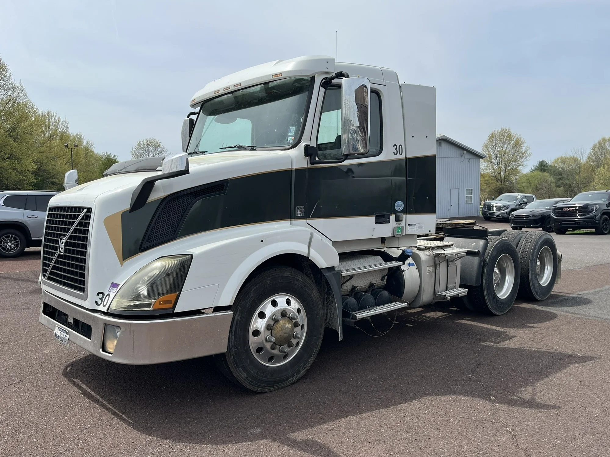 2015 Volvo VNL 300