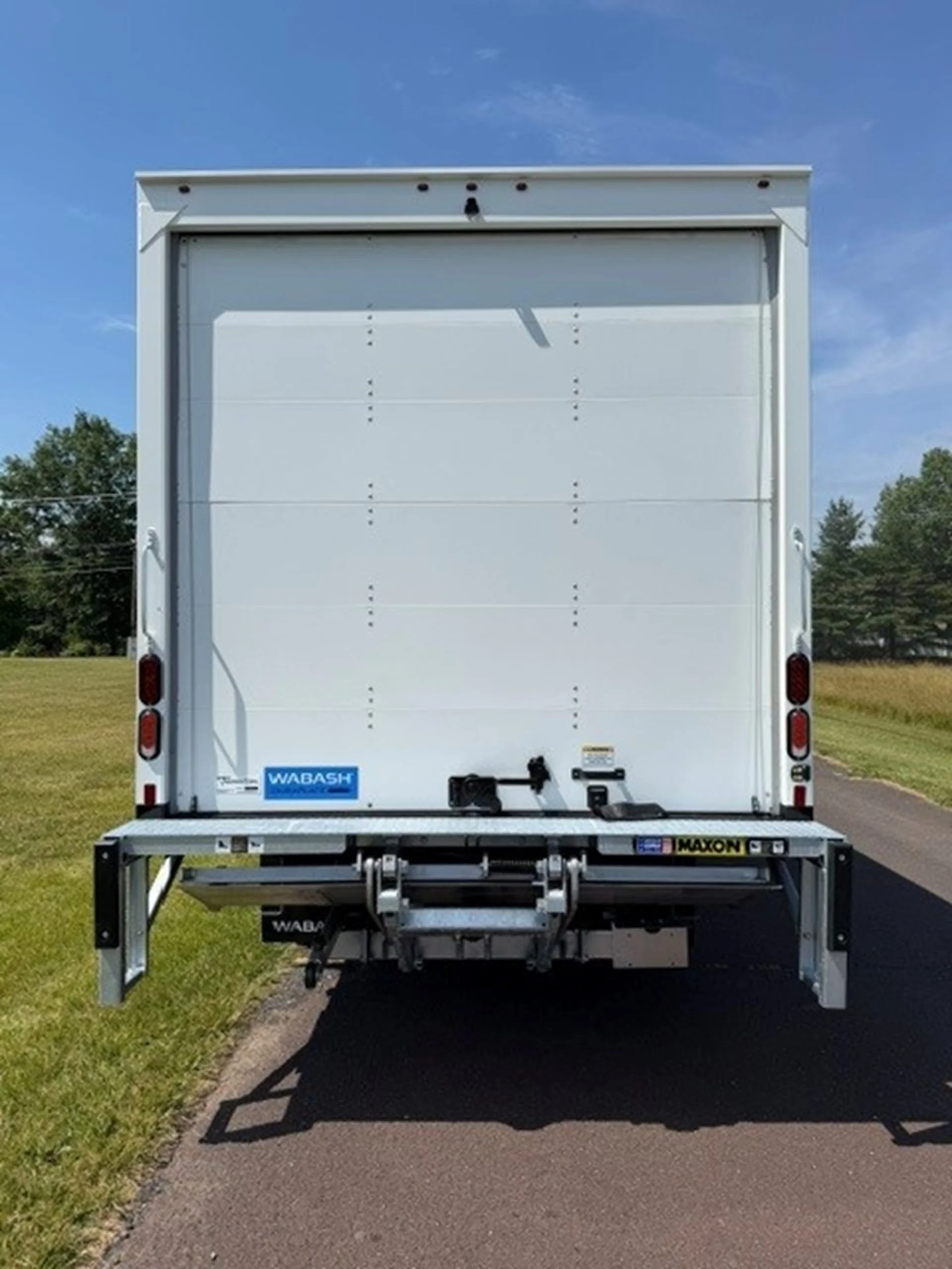 2026 Isuzu in Conshohocken, PA — photo 2