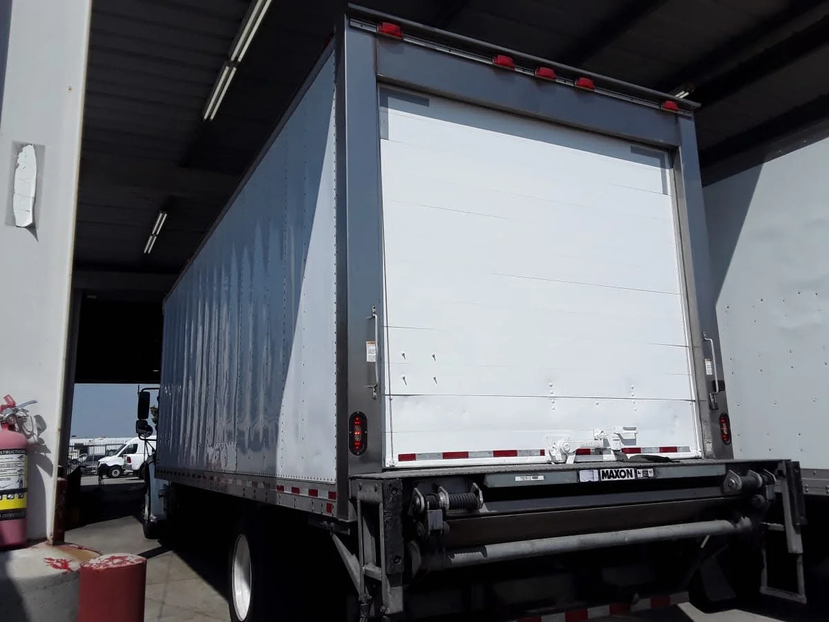 2019 Freightliner M2 106 in Montebello, CA — photo 6