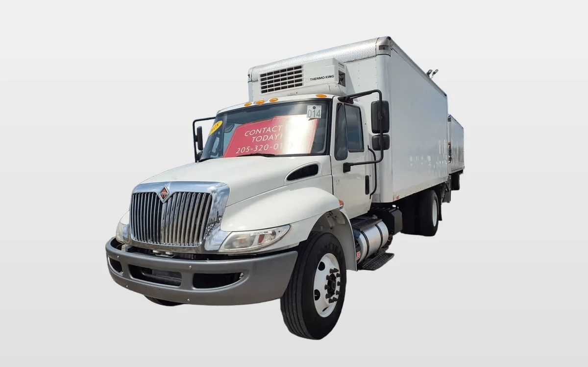2018 International 4300 - image 1