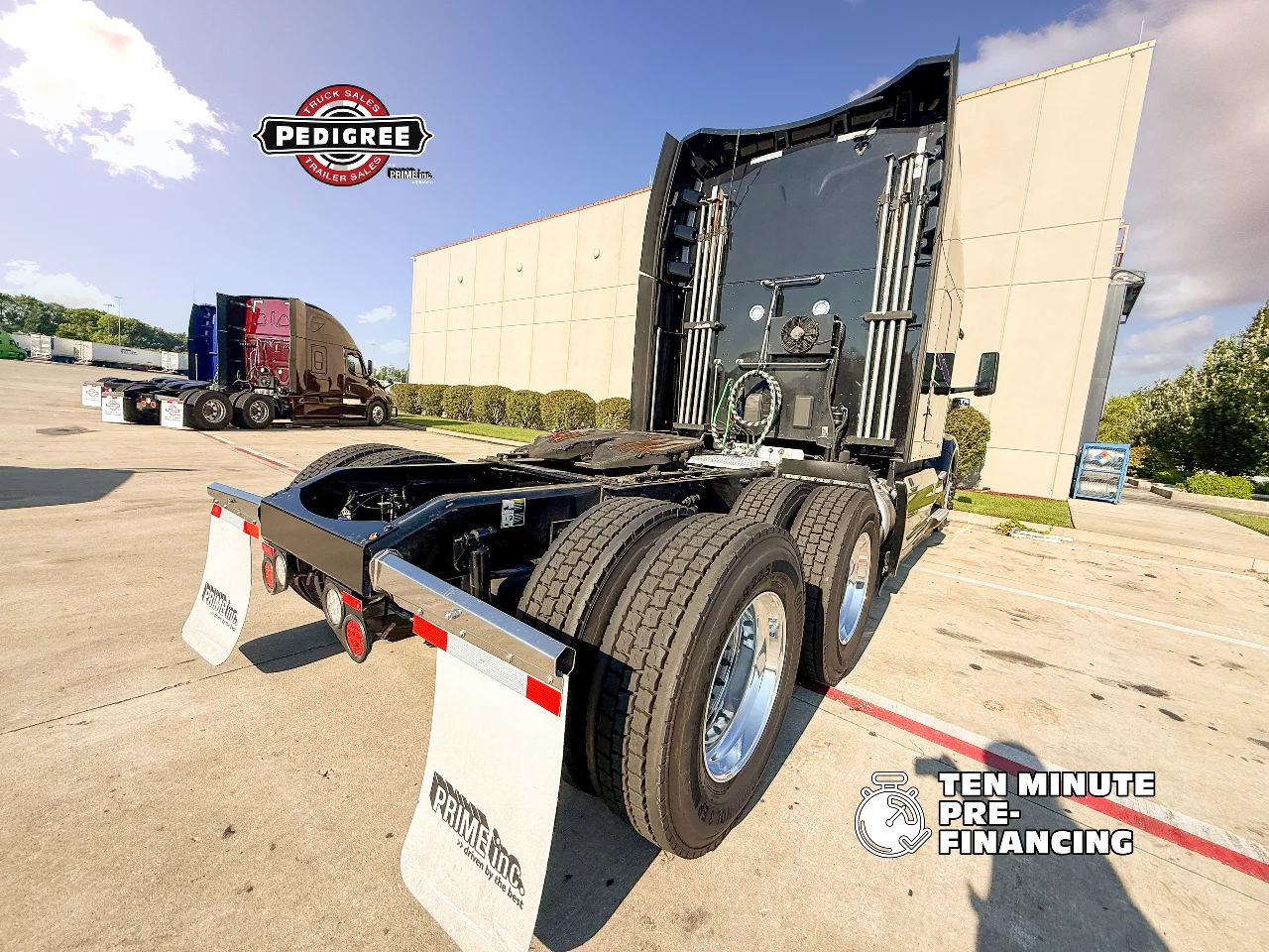 2024 Peterbilt 579 in Springfield, MO — photo 2