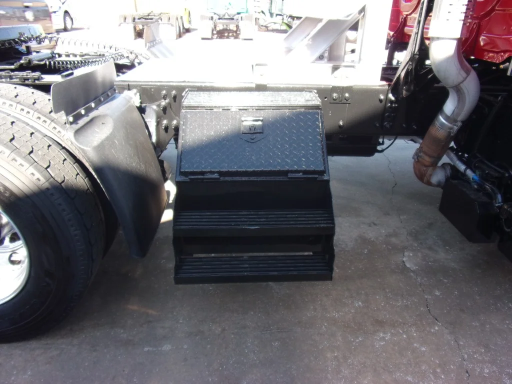 2021 Freightliner Cascadia - image 4