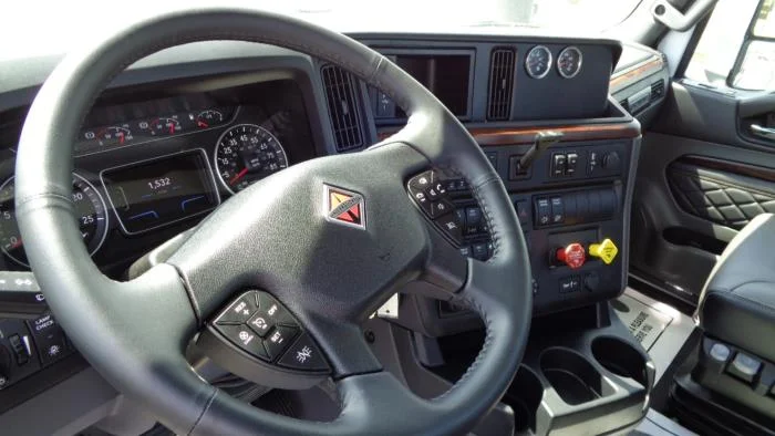 2026 International LT - image 14