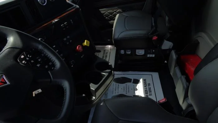 2026 International LT - image 12