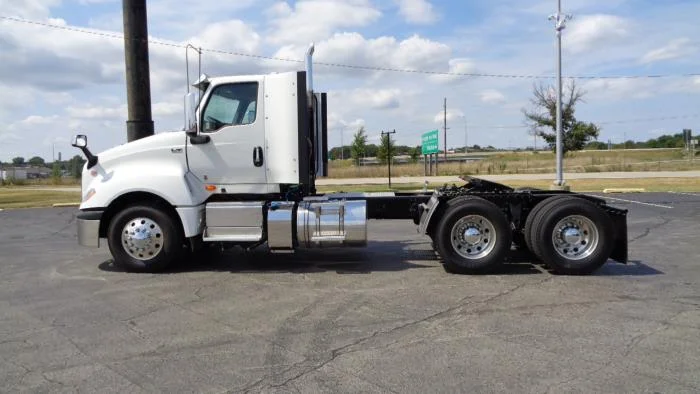 2026 International LT - image 9