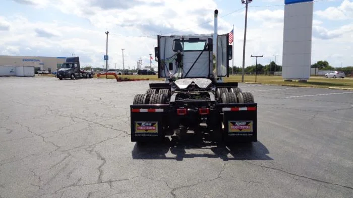 2026 International LT in Springfield, IL — photo 7
