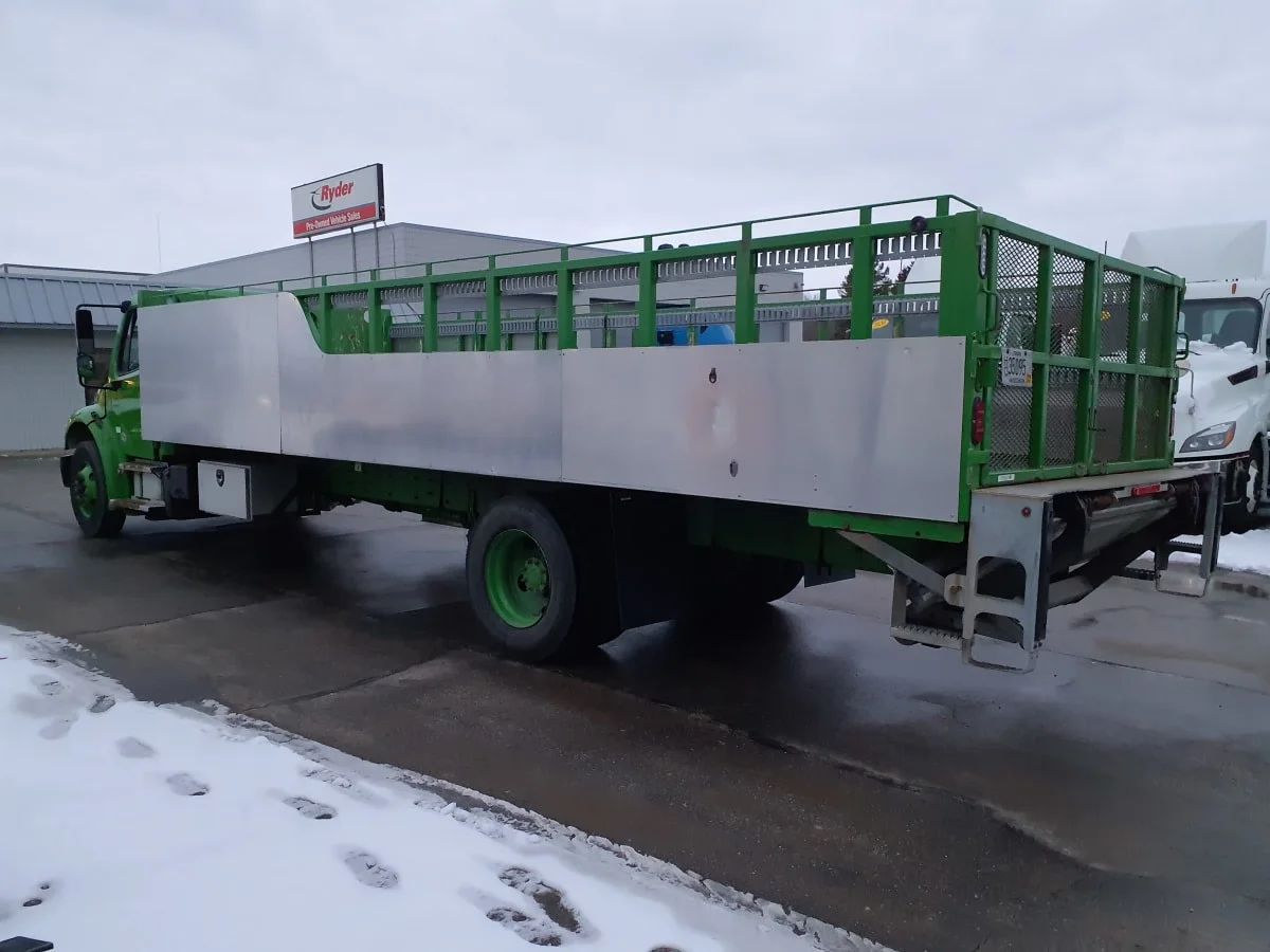2019 Freightliner M2 106 in Oak Creek, WI — photo 6