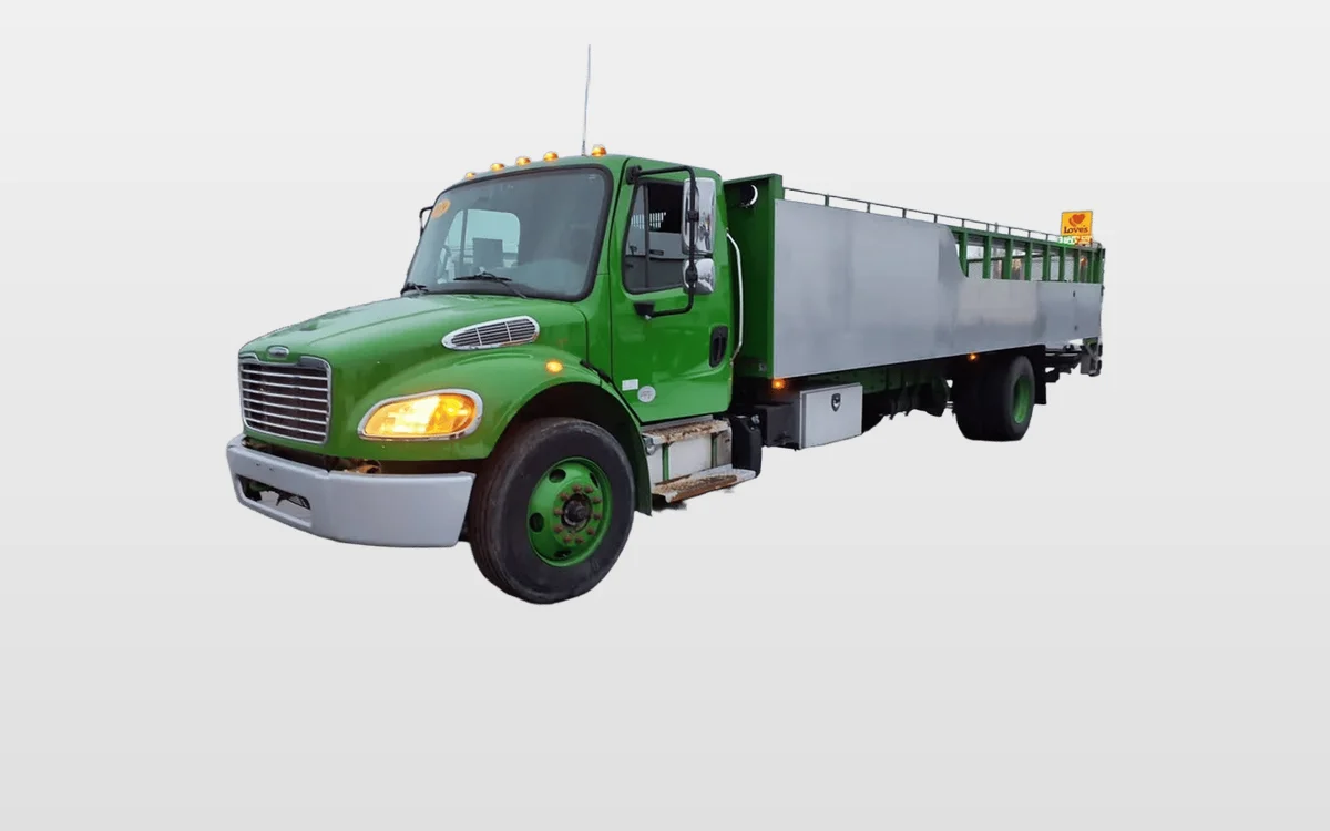 2019 Freightliner M2 106 - image 1