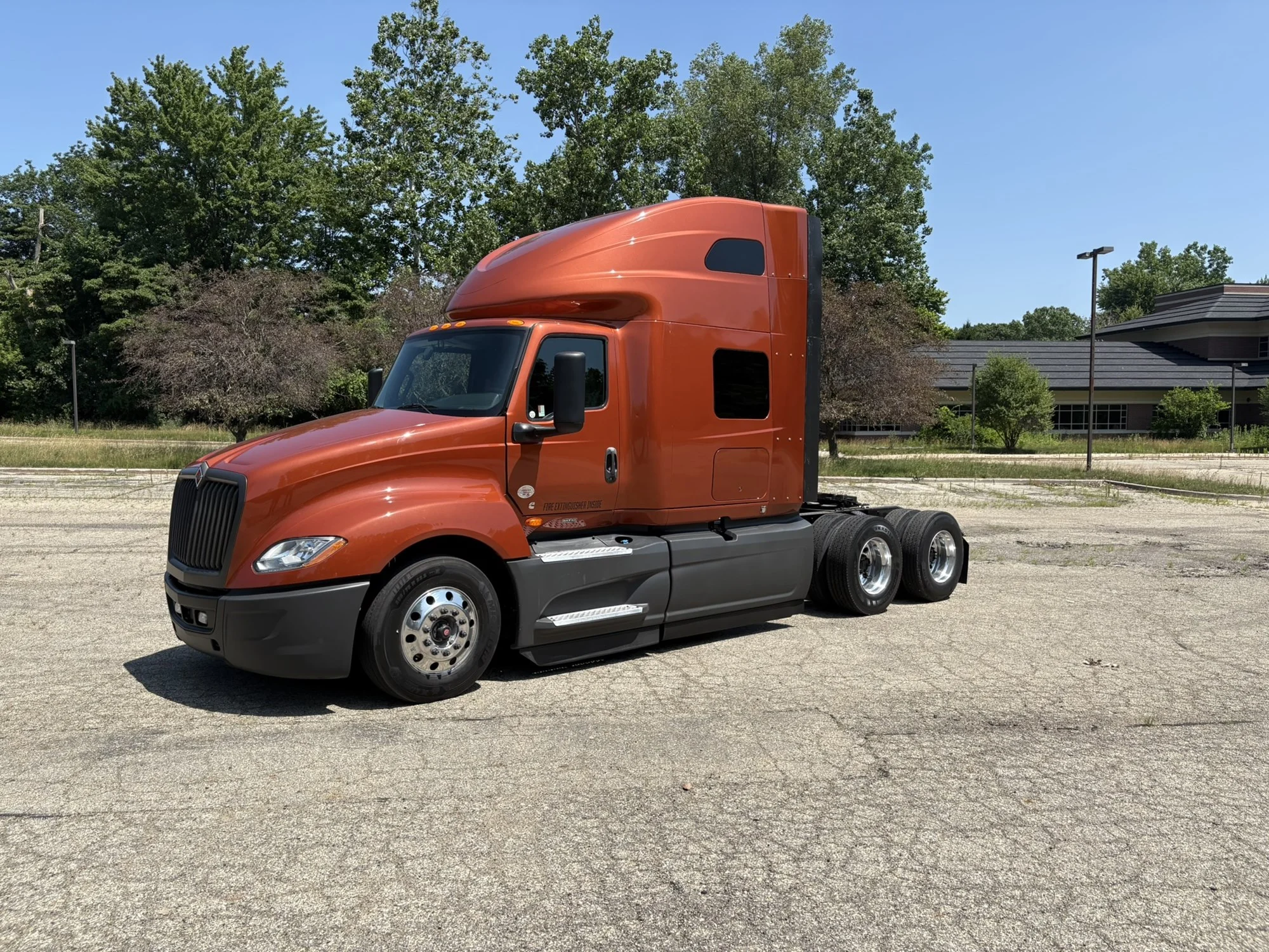2022 International LT in West Michigan International, MI — photo 2