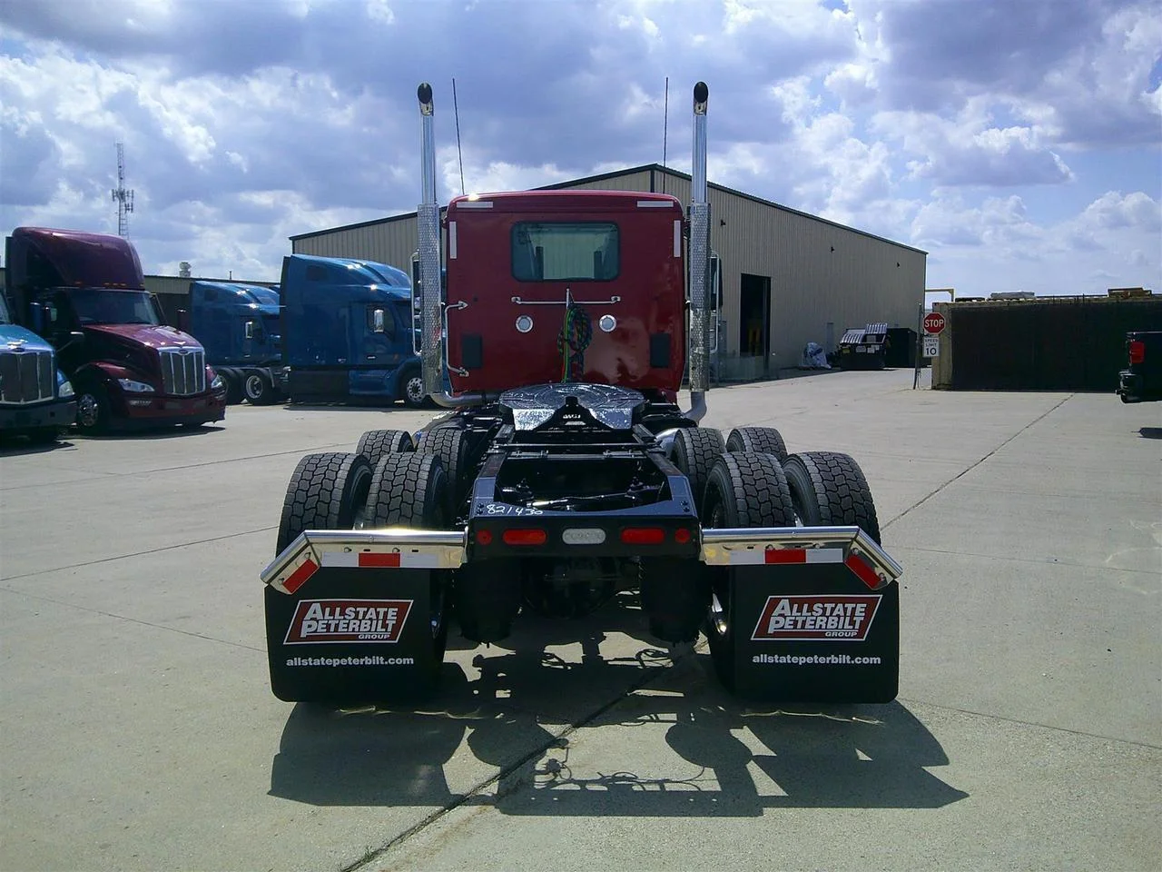 2027 Peterbilt 567 in Fargo, ND — photo 6