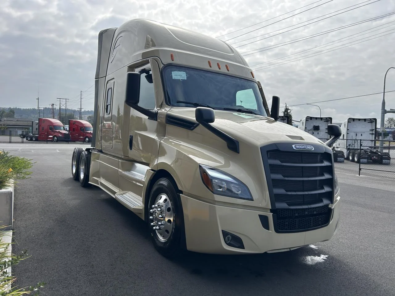 2027 Freightliner Cascadia in Pacific, WA — photo 5
