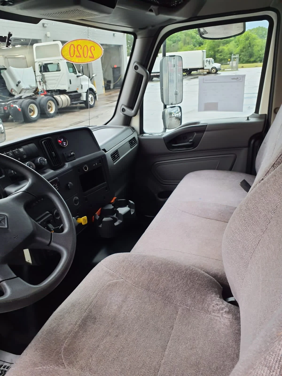 2020 International MV in Oak Creek, WI — photo 7