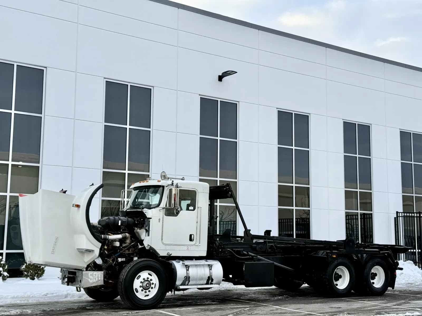2008 Kenworth T800 - image 10
