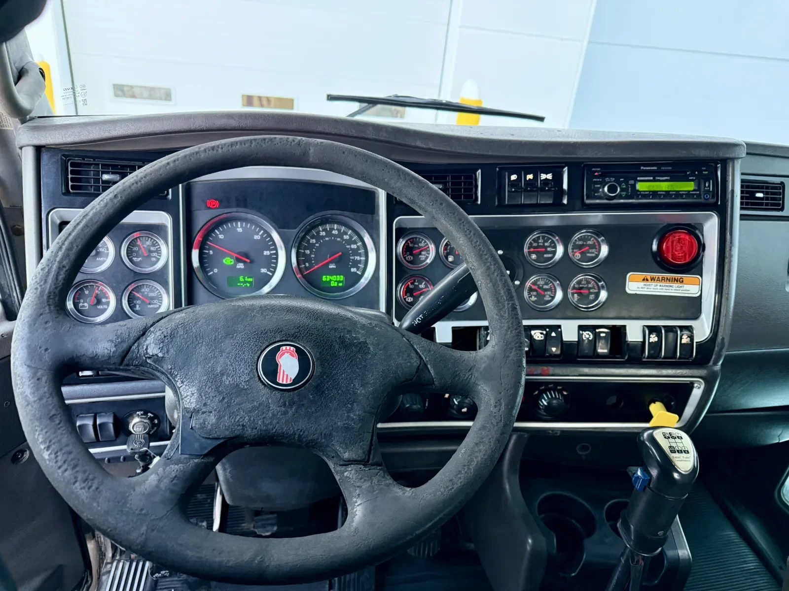 2008 Kenworth T800 in New Lenox, IL — photo 16