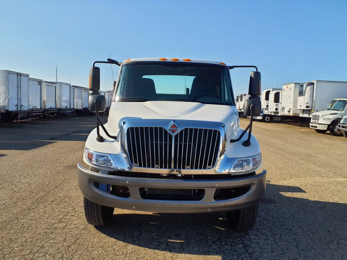2019 International 4300 in Wayland, MI — photo 2