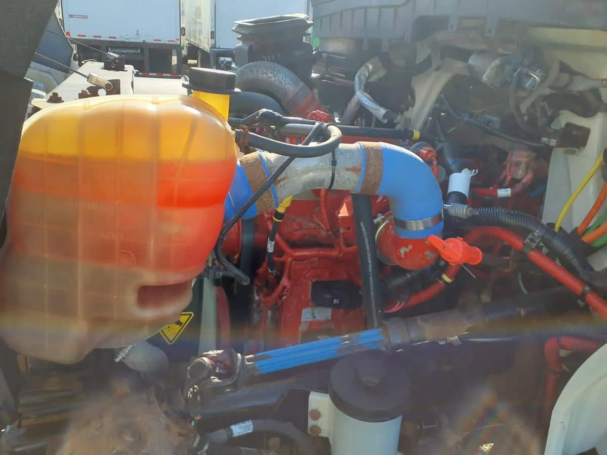 2019 International 4300 in Wayland, MI — photo 8