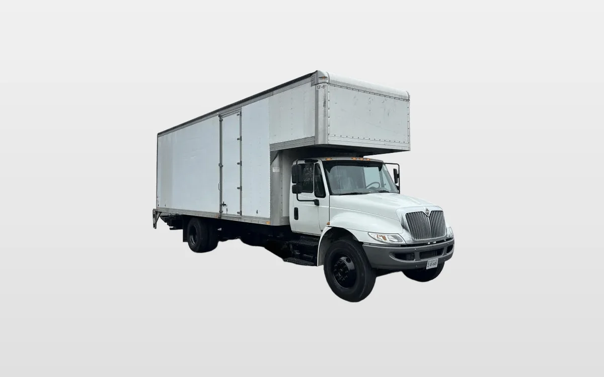 2019 International 4300 - image 1