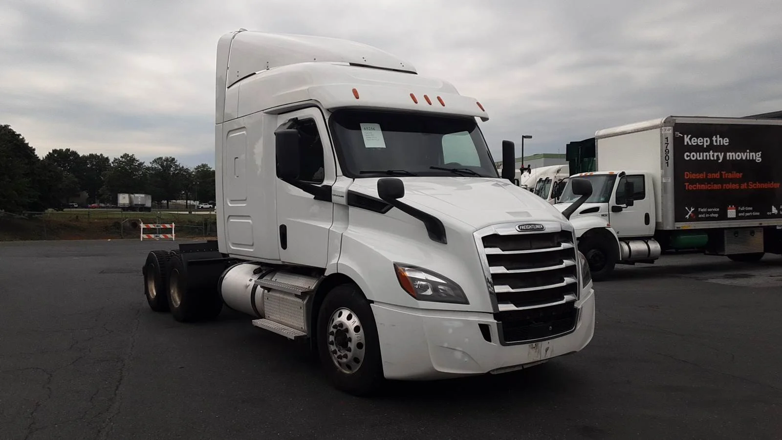 2020 Freightliner Cascadia