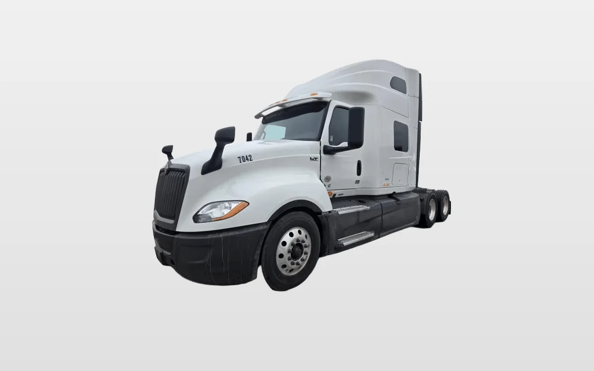 2024 International LT - image 1