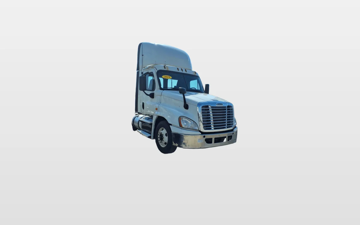 2018 Freightliner - image 1