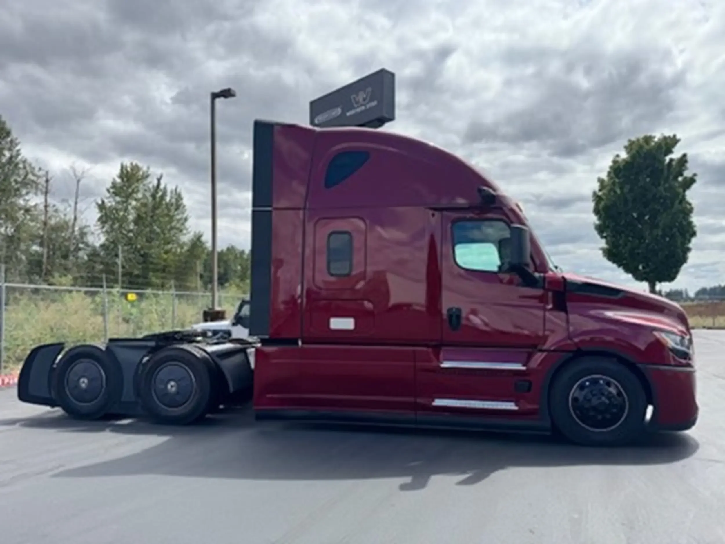 2026 Freightliner Cascadia - image 5