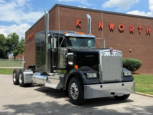 2027 Kenworth W900 in Nashville, TN