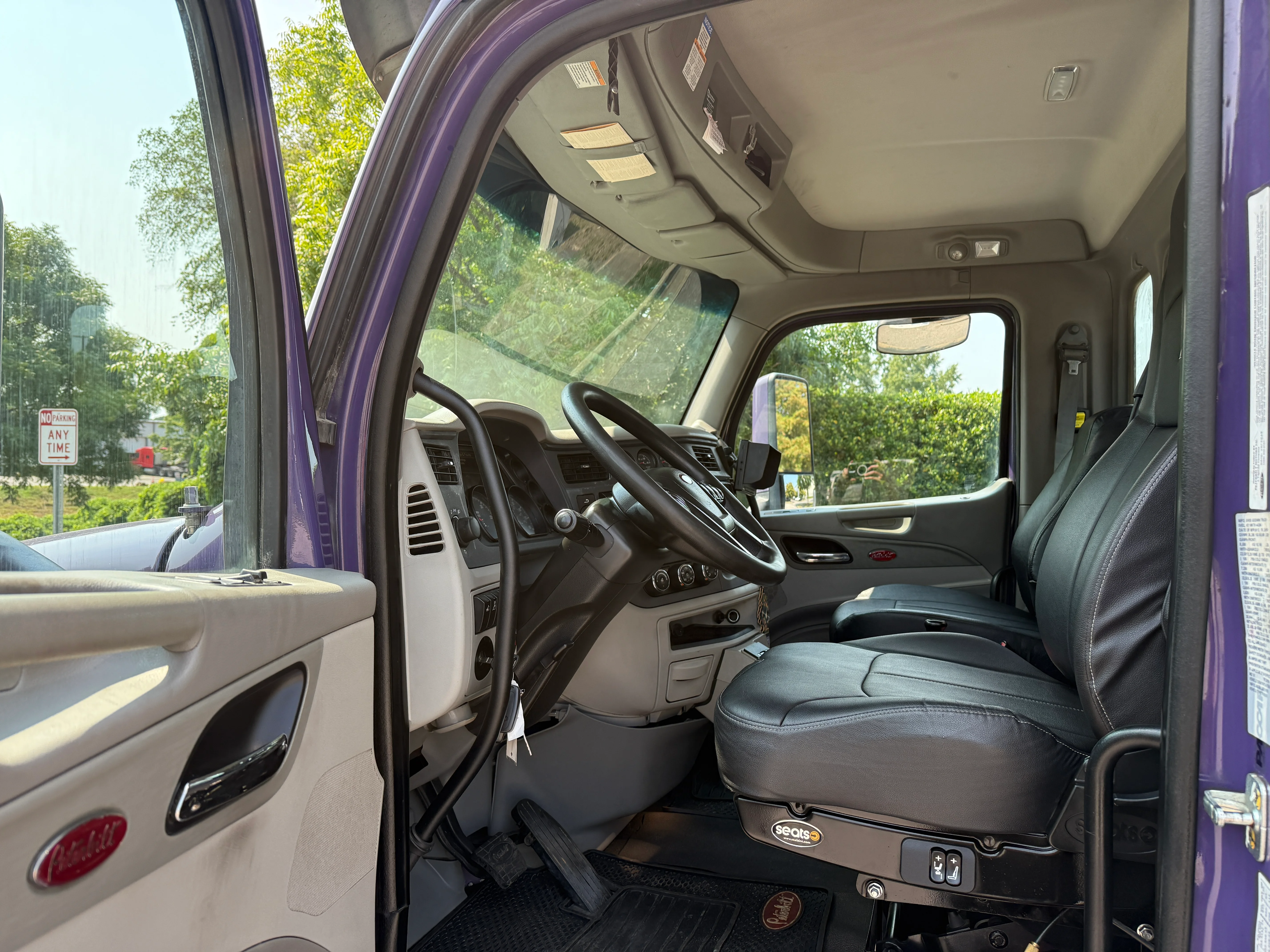 2020 Peterbilt 567 in Raleigh, NC — photo 8