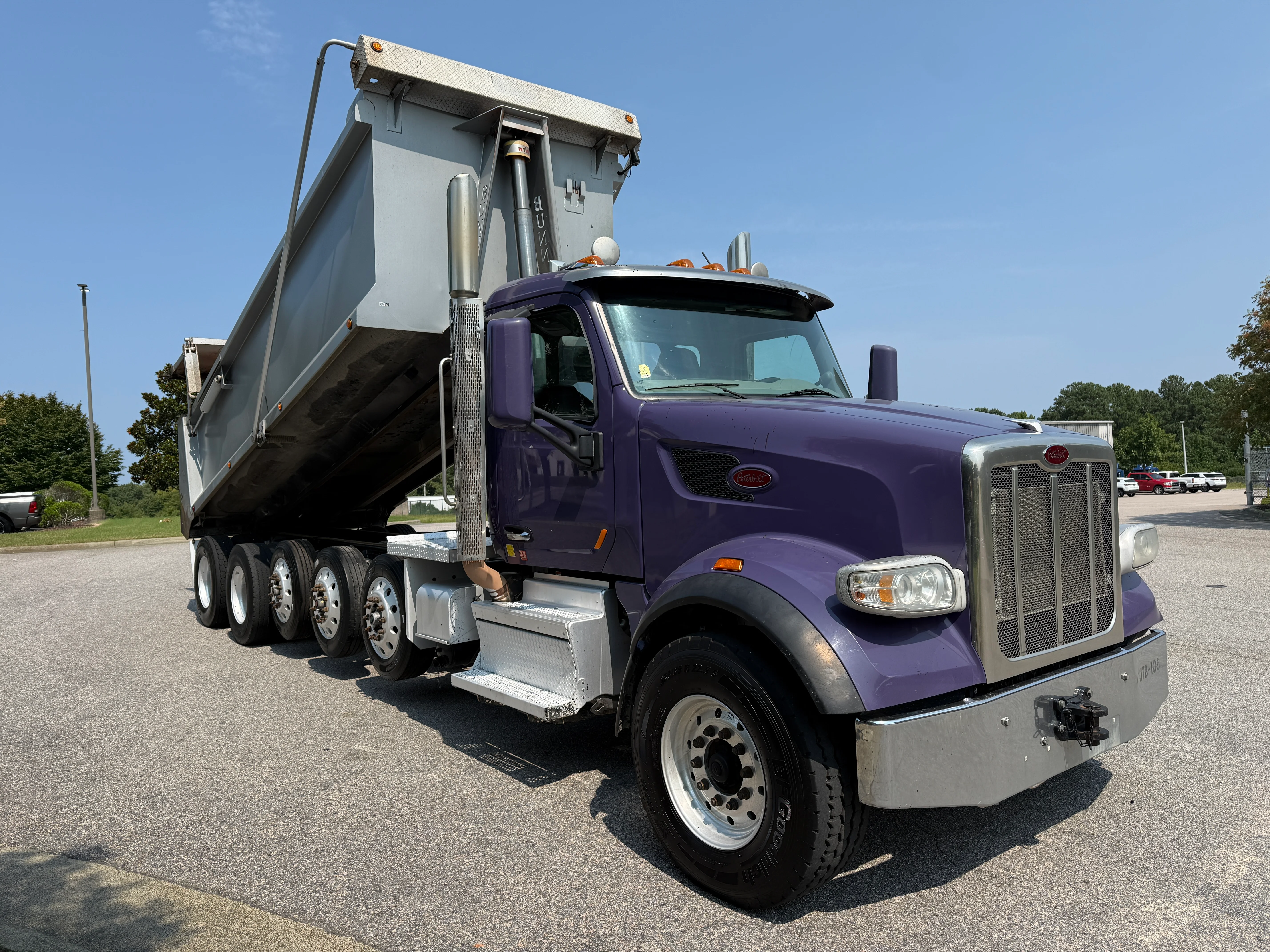 2020 Peterbilt 567 in Raleigh, NC — photo 2