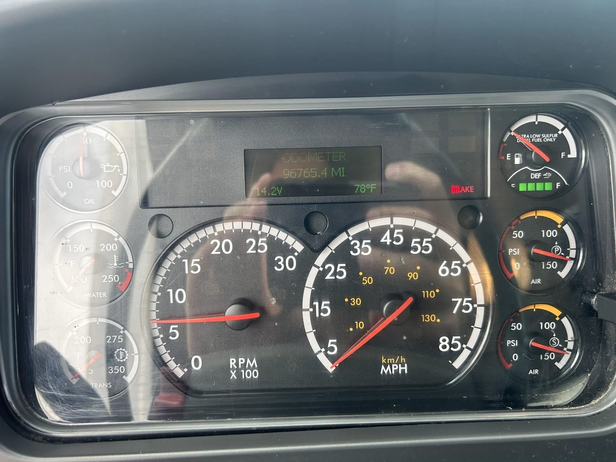 2023 Freightliner eM2 — photo 10
