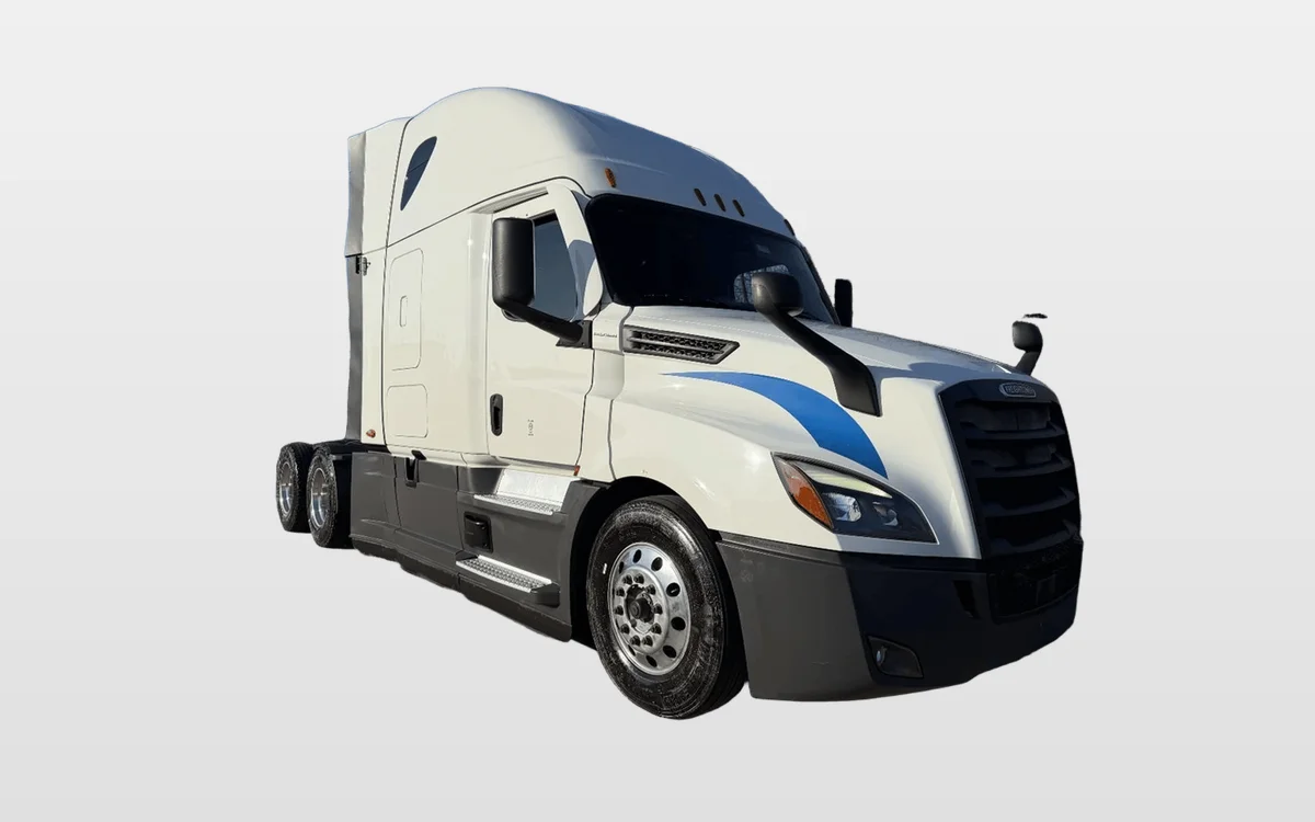 2022 Freightliner Cascadia - image 1