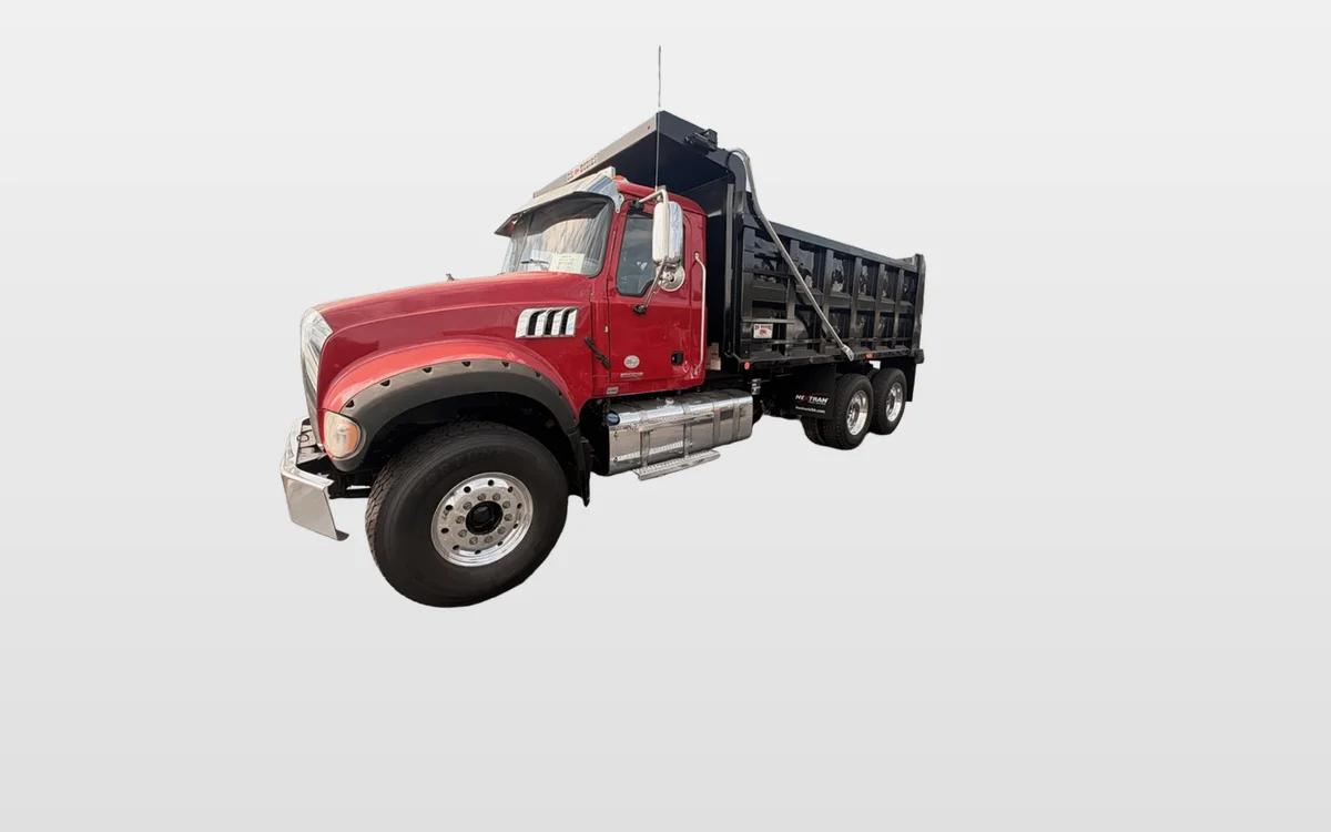 2019 Mack Granite - image 1