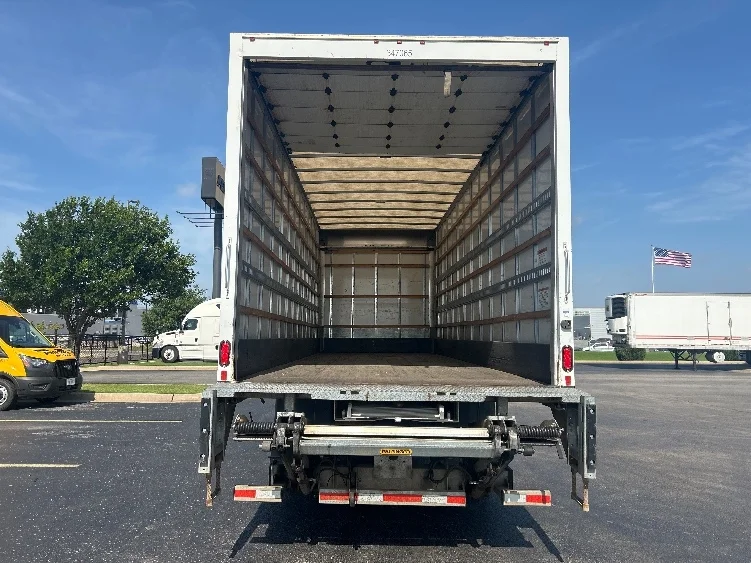 2020 International MV in Oklahoma City, OK — photo 8