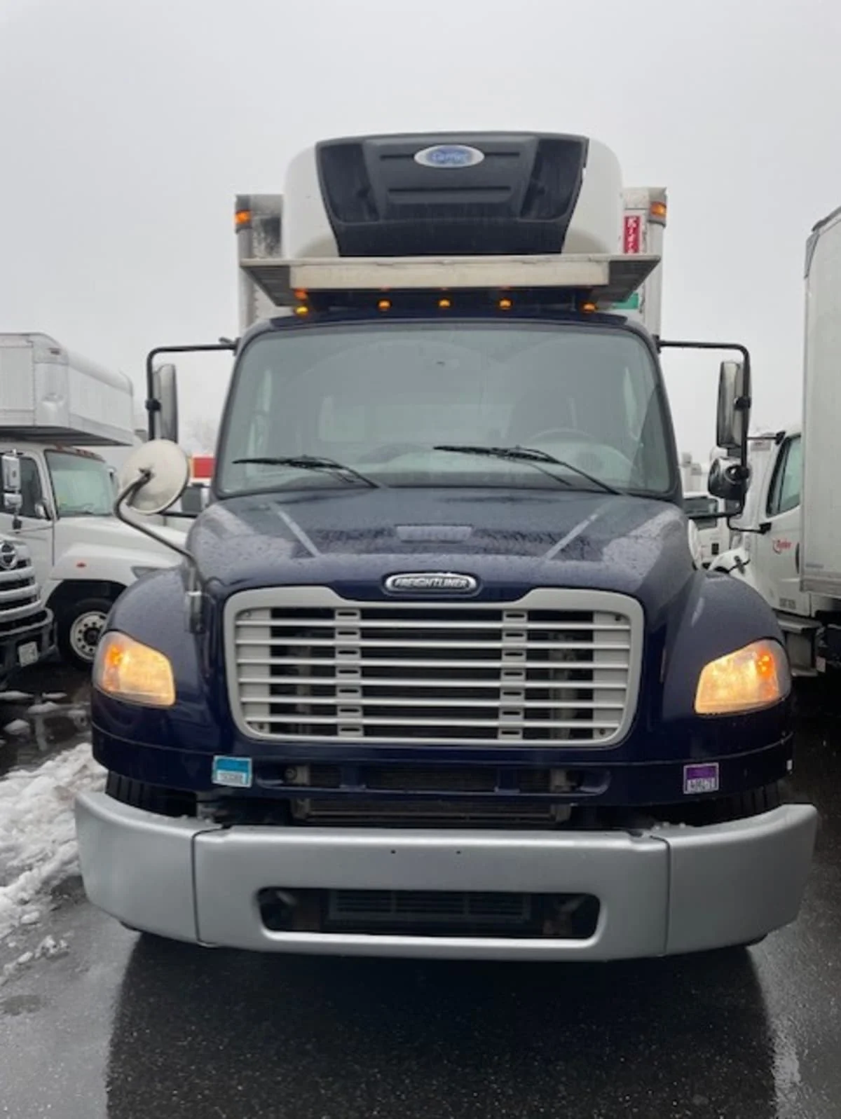 2018 Freightliner M2 106 in Farmingdale, NY — photo 2