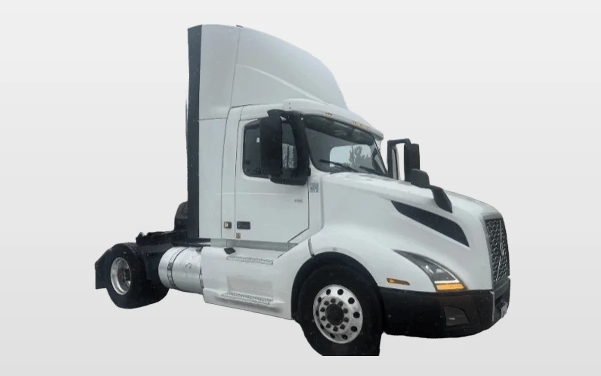 2019 Volvo - image 1