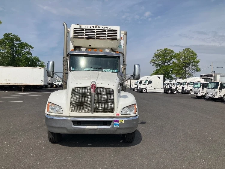 2012 Kenworth T370 in South Plainfield, NJ — photo 2